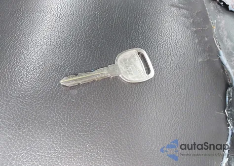 2006 Chevrolet Silverado 1500 Ls z USA, uszkodzony, nr VIN 1GCEC14Z06Z232761